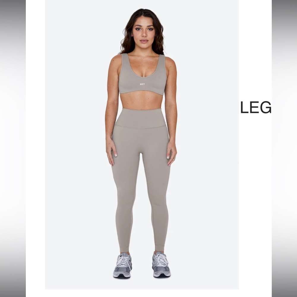 Set Active SportBody Leggings-SMALL. Brand new, never worn…got the wrong size.